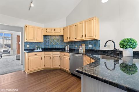 103 Harvard Ct, Glenview, IL 60026 photo 7
