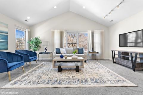103 Harvard Ct, Glenview, IL 60026 photo 2