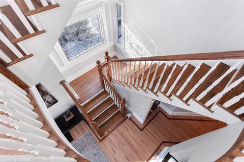 107 N Wright St, Naperville, IL 60540 photo 24