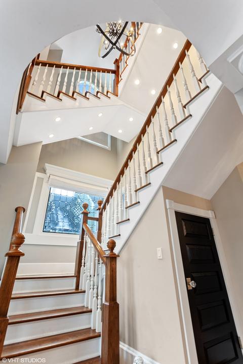 107 N Wright St, Naperville, IL 60540 photo 23