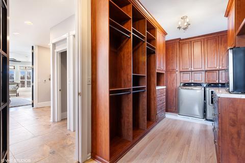 107 N Wright St, Naperville, IL 60540 photo 33