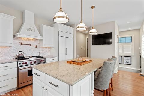 107 N Wright St, Naperville, IL 60540 photo 20