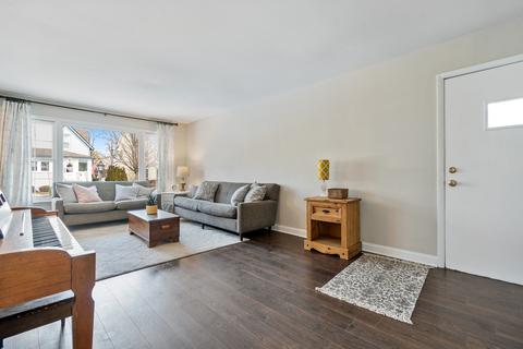 1022 E Jefferson Ave, Wheaton, IL 60187 photo 4