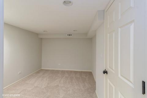 2536 Honeysuckle Ln, Rolling Meadows, IL 60008 photo 17