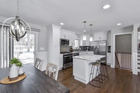 1311 Marcey Ave, Wheaton, IL 60189 photo 5