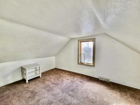 314 E 6th St, Pecatonica, IL 61063 photo 17