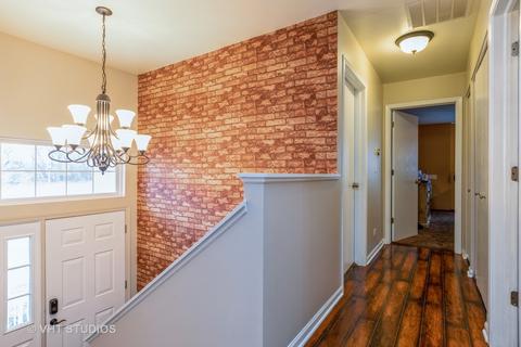 2126 Concord Dr, Mchenry, IL 60050 photo 7