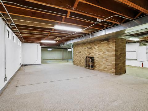 635 E 7th St, Lockport, IL 60441 photo 12