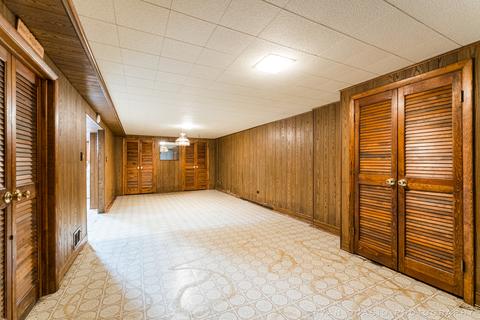 423 E Berteau Ave, Elmhurst, IL 60126 photo 13