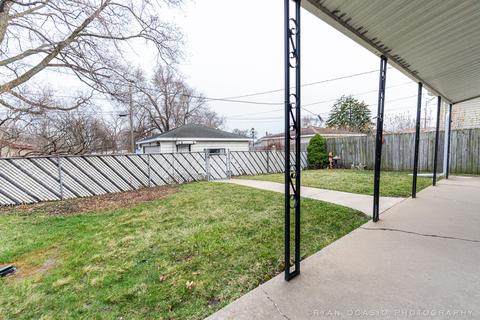 423 E Berteau Ave, Elmhurst, IL 60126 photo 22