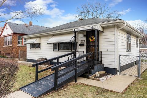 423 E Berteau Ave, Elmhurst, IL 60126 photo 2