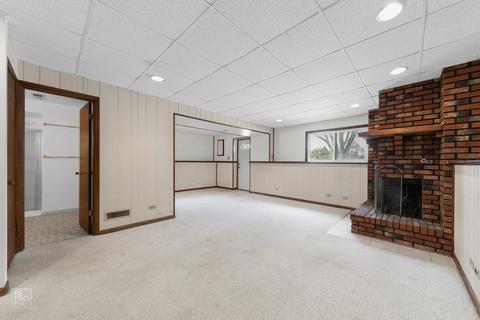 812 Forest Ct, Bartlett, IL 60103 photo 8