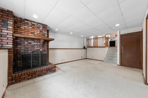 812 Forest Ct, Bartlett, IL 60103 photo 7