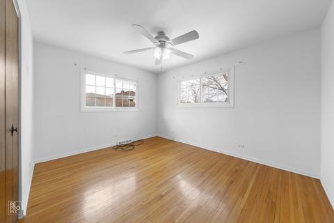 812 Forest Ct, Bartlett, IL 60103 photo 9