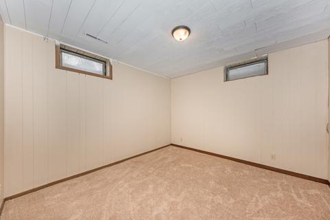 931 Edwards St, Aurora, IL 60505 photo 16
