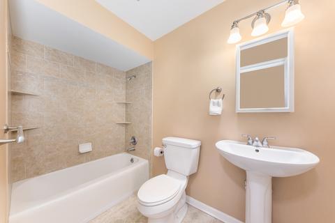 931 Edwards St, Aurora, IL 60505 photo 13