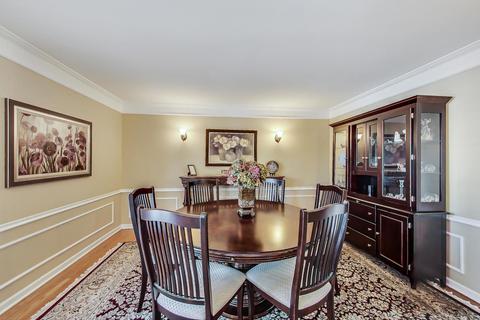 1735 E Summit Ct, Deerfield, IL 60015 photo 8