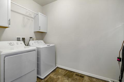 1132 E Bauer Rd, Naperville, IL 60563 photo 13