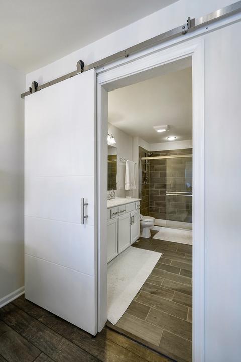 1132 E Bauer Rd, Naperville, IL 60563 photo 17