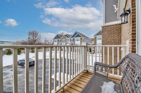 1132 E Bauer Rd, Naperville, IL 60563 photo 11