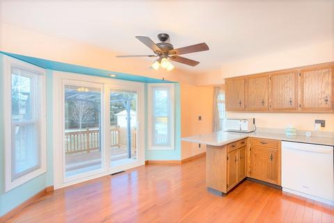 4215 Gloucester Rd, Roscoe, IL 61073 photo 14