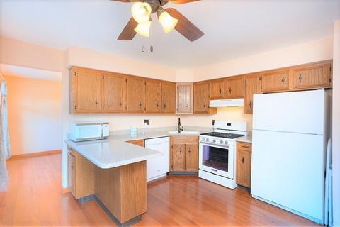 4215 Gloucester Rd, Roscoe, IL 61073 photo 12
