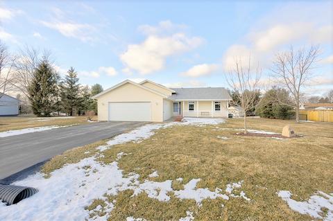 4215 Gloucester Rd, Roscoe, IL 61073 photo 2