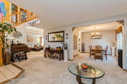 974 Knowles Rd, Gurnee, IL 60031 photo 2