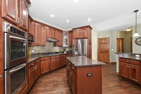26012 W Chatham Dr, Plainfield, IL 60585 photo 7