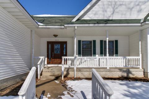 301 W 3rd St, Delavan, IL 61734 photo 41