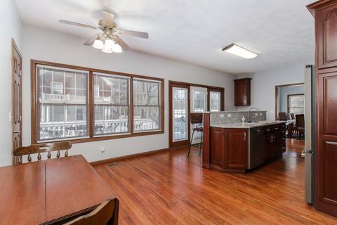 301 W 3rd St, Delavan, IL 61734 photo 7