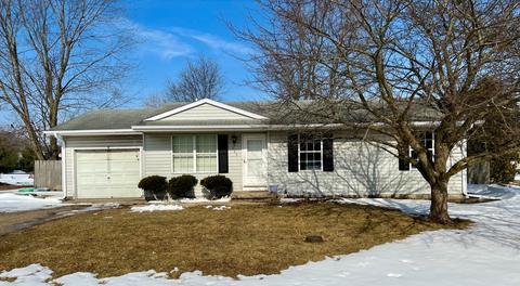 506 Valley View Dr, Philo, IL 61864 photo 1
