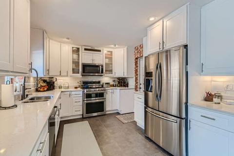 54 Northgate Rd, Riverside, IL 60546 photo 8