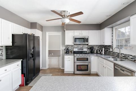 1500 Adam Dr, Normal, IL 61761 photo 11