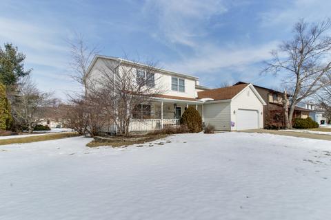1500 Adam Dr, Normal, IL 61761 photo 2