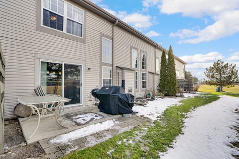 554 Lancaster Cir, Elgin, IL 60123 photo 20
