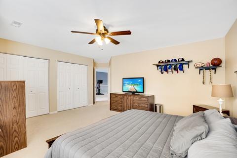 554 Lancaster Cir, Elgin, IL 60123 photo 13