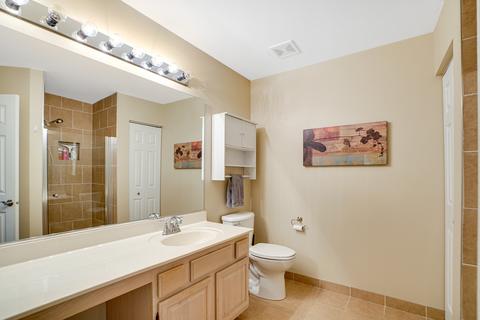 554 Lancaster Cir, Elgin, IL 60123 photo 14