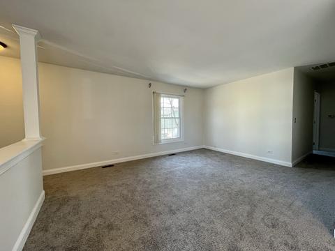 1660 Valley Forge Ct #A, Wheaton, IL 60189 photo 5