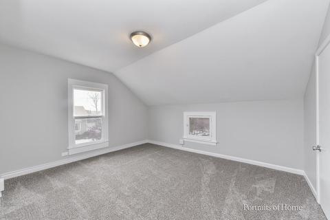 242 Forest Ave, Aurora, IL 60505 photo 9