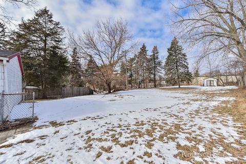242 Forest Ave, Aurora, IL 60505 photo 17