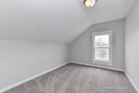 242 Forest Ave, Aurora, IL 60505 photo 10