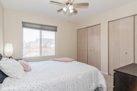 1108 Delta Dr, Elgin, IL 60123 photo 12