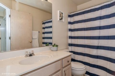 1108 Delta Dr, Elgin, IL 60123 photo 11