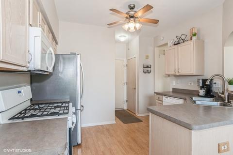 1108 Delta Dr, Elgin, IL 60123 photo 5