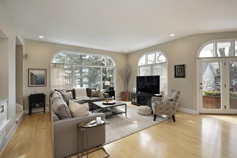 2748 Bennett Ave, Evanston, IL 60201 photo 7