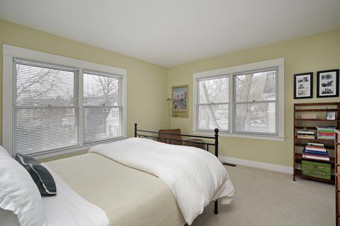 2748 Bennett Ave, Evanston, IL 60201 photo 17