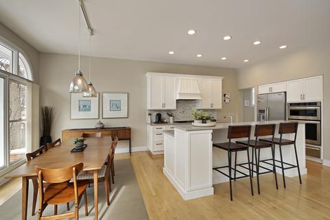 2748 Bennett Ave, Evanston, IL 60201 photo 6