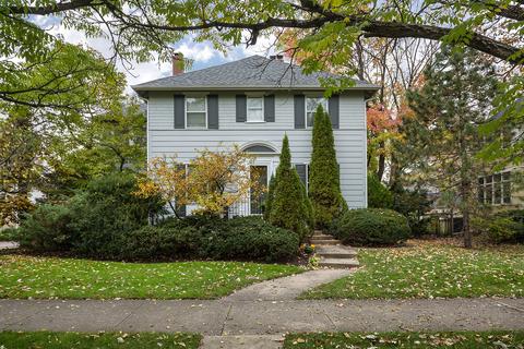 2748 Bennett Ave, Evanston, IL 60201 photo 1