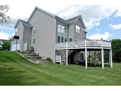 937 Angle Tarn, West Dundee, IL 60118 photo 3